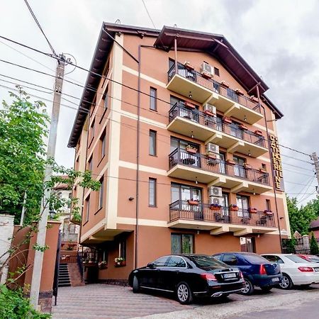 Catherine Hotel Chişinǎu Buitenkant foto