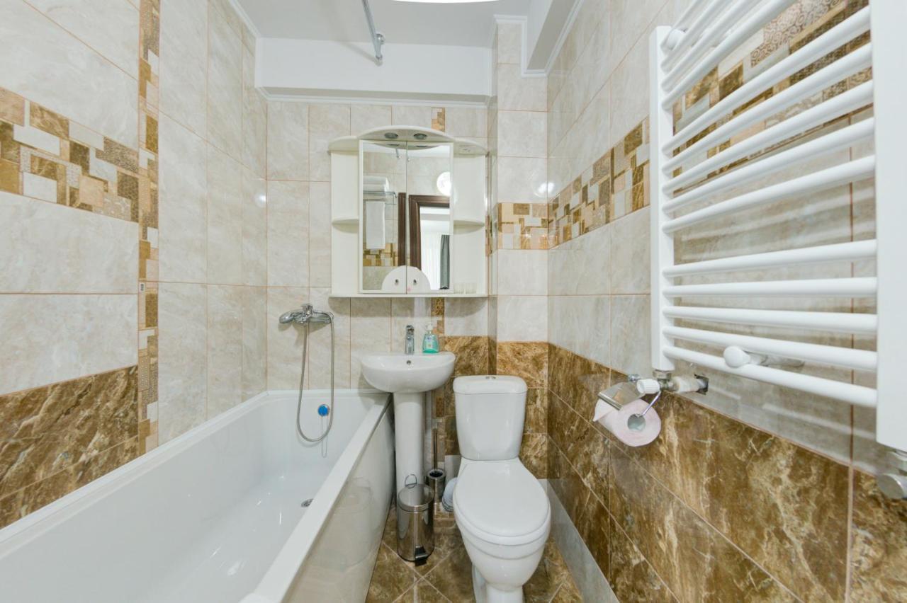 Catherine Hotel Chişinǎu Buitenkant foto